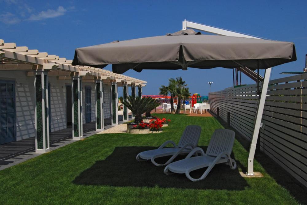 Hotel Baltic Alba Adriatica Exterior foto
